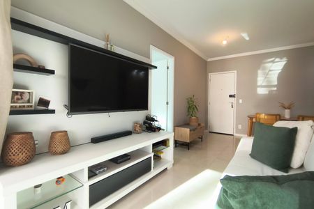 Apartamento para alugar com 81m², 2 quartos e 1 vaga Apartamento para alugar com 81m², 2 quartos e 1 vagaSala