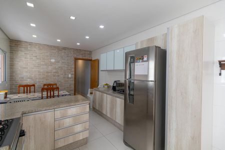 Casa para alugar com 211m², 3 quartos e 2 vagas Casa para alugar com 211m², 3 quartos e 2 vagasCozinha