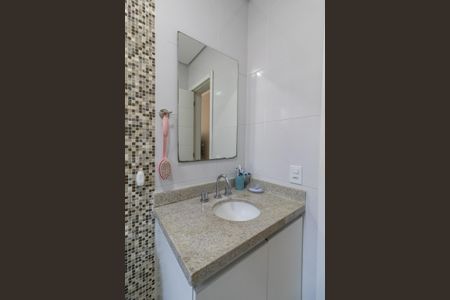 Casa para alugar com 211m², 3 quartos e 2 vagas Casa para alugar com 211m², 3 quartos e 2 vagasBanheiro Suíte