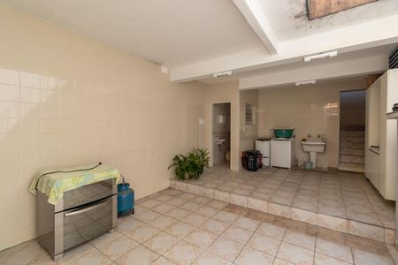 Casa para alugar com 211m², 3 quartos e 2 vagas Casa para alugar com 211m², 3 quartos e 2 vagasÁrea de Serviço