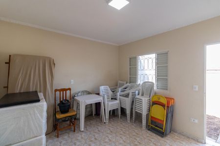 Casa para alugar com 211m², 3 quartos e 2 vagas Casa para alugar com 211m², 3 quartos e 2 vagasQuarto de Serviço