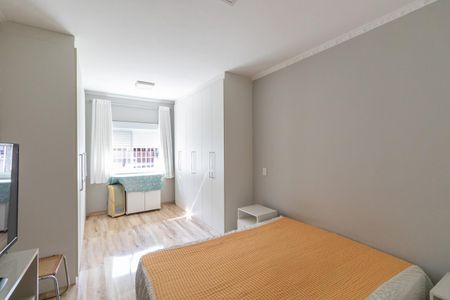 Casa para alugar com 211m², 3 quartos e 2 vagas Casa para alugar com 211m², 3 quartos e 2 vagasSuíte