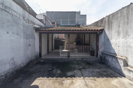 Casa para alugar com 211m², 3 quartos e 2 vagas Casa para alugar com 211m², 3 quartos e 2 vagasQuintal