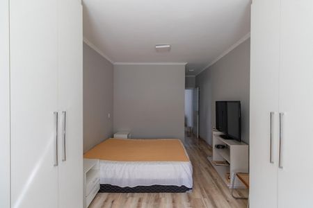 Casa para alugar com 211m², 3 quartos e 2 vagas Casa para alugar com 211m², 3 quartos e 2 vagasSuíte