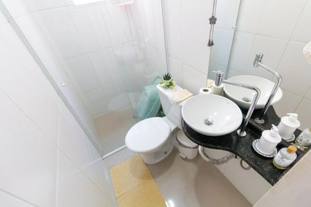 Casa para alugar com 220m², 4 quartos e 2 vagasBanheiro 1