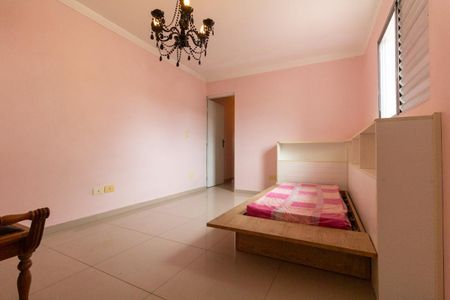 Casa para alugar com 220m², 4 quartos e 2 vagasQuarto 3