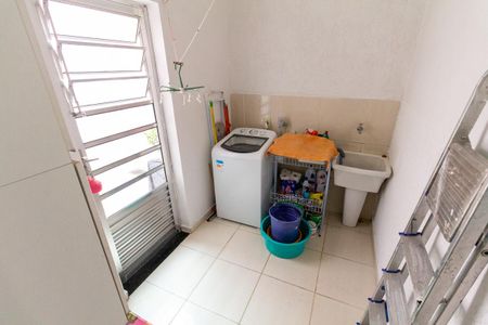 Casa para alugar com 220m², 4 quartos e 2 vagasÁrea de Serviço