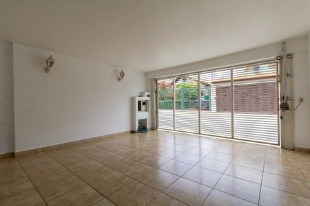 Casa para alugar com 220m², 4 quartos e 2 vagasGaragem