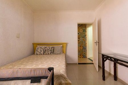 Casa para alugar com 220m², 4 quartos e 2 vagasQuarto 1