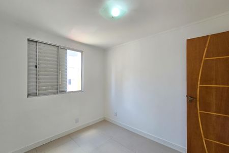 Quarto 2 de apartamento para alugar com 2 quartos, 45m² em Demarchi, São Bernardo do Campo