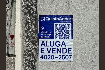 Apartamento para alugar com 32m², 1 quarto e 1 vagaFachada - Plaquinha