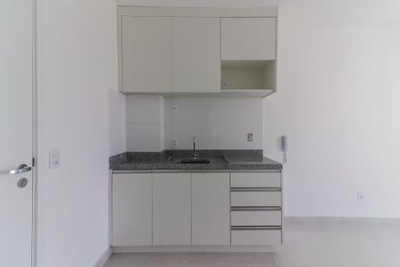 Apartamento para alugar com 32m², 1 quarto e 1 vagaSala / Cozinha
