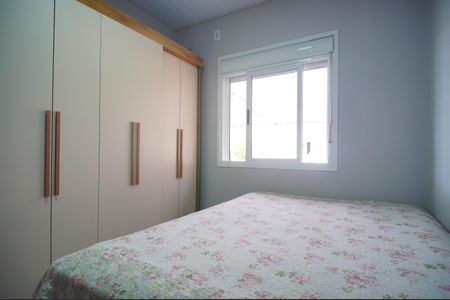 Casa de condomínio à venda com 48m², 2 quartos e 2 vagasQuarto 1