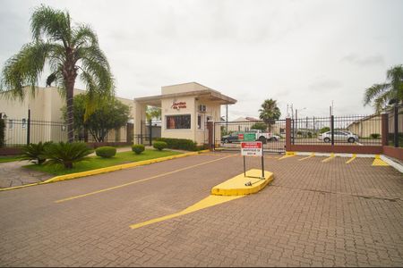 Casa de condomínio à venda com 48m², 2 quartos e 2 vagasFachada