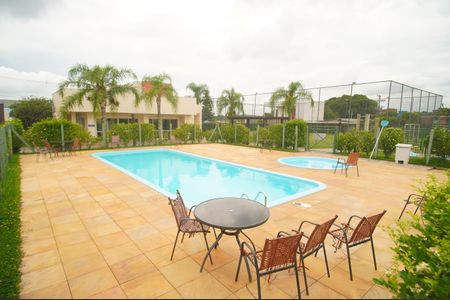 Casa de condomínio à venda com 48m², 2 quartos e 2 vagasÁrea comum - Piscina