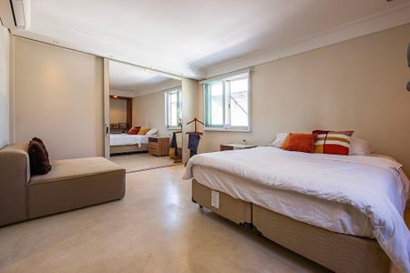 Suíte de apartamento para alugar com 2 quartos, 110m² em Jardim Paulista, São Paulo