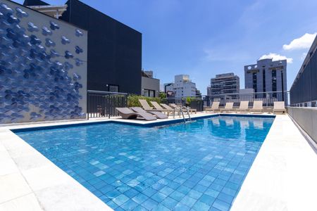 Studio à venda com 25m², 1 quarto e sem vagaÁrea comum - Piscina