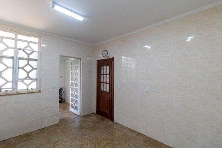 Casa de condomínio à venda com 326m², 4 quartos e 6 vagasCozinha