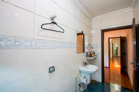 Casa à venda com 261m², 3 quartos e 5 vagas Casa à venda com 261m², 3 quartos e 5 vagasBanheiro do quarto 1