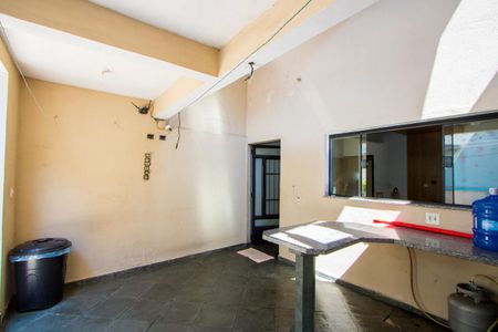 Casa à venda com 261m², 3 quartos e 5 vagas Casa à venda com 261m², 3 quartos e 5 vagasEspaço gourmet