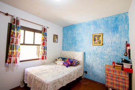 Casa à venda com 261m², 3 quartos e 5 vagas Casa à venda com 261m², 3 quartos e 5 vagasQuarto 2