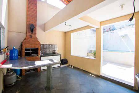 Casa à venda com 261m², 3 quartos e 5 vagas Casa à venda com 261m², 3 quartos e 5 vagasEspaço gourmet