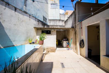 Casa à venda com 261m², 3 quartos e 5 vagas Casa à venda com 261m², 3 quartos e 5 vagasÁrea de serviço/Quintal