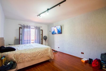 Casa à venda com 261m², 3 quartos e 5 vagas Casa à venda com 261m², 3 quartos e 5 vagasQuarto 1 - Suíte