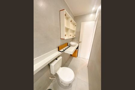 Apartamento para alugar com 72m², 2 quartos e 1 vagaBanheiro da Suíte 1