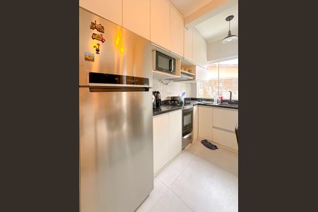 Apartamento para alugar com 72m², 2 quartos e 1 vagaCozinha