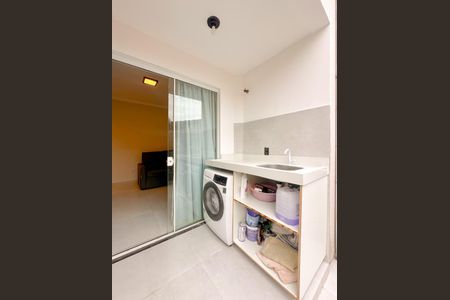 Apartamento para alugar com 72m², 2 quartos e 1 vagaÁrea de Serviço