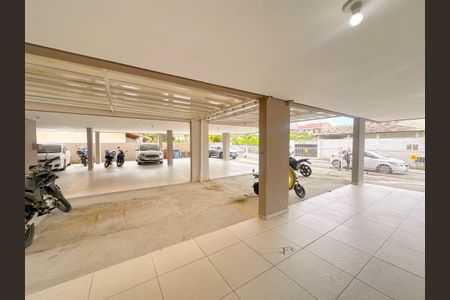 Apartamento para alugar com 72m², 2 quartos e 1 vagaÁrea comum
