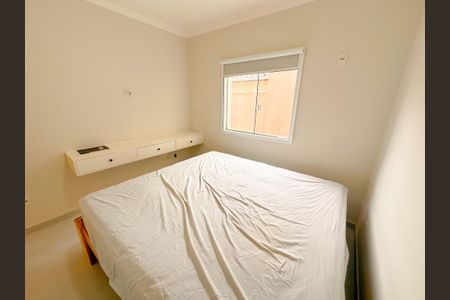 Suíte 2 de apartamento para alugar com 2 quartos, 72m² em Ingleses do Rio Vermelho, Florianópolis