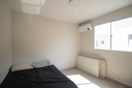 Quarto 2 de apartamento para alugar com 2 quartos, 41m² em Vila Lage, São Gonçalo
