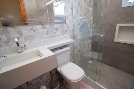 Casa à venda com 126m², 3 quartos e 2 vagasBanheiro da Suíte