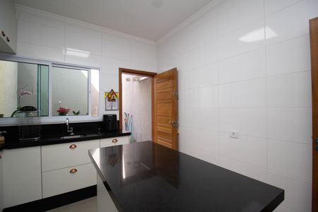 Casa à venda com 126m², 3 quartos e 2 vagasCozinha