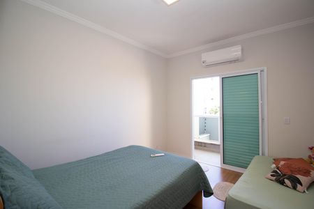 Casa à venda com 126m², 3 quartos e 2 vagasQuarto 1