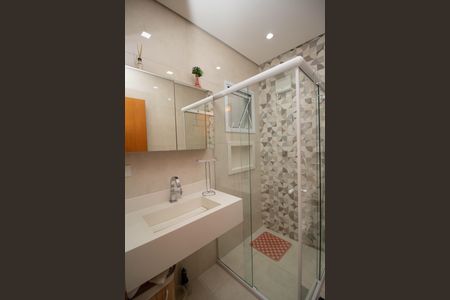 Casa à venda com 126m², 3 quartos e 2 vagasBanheiro Social