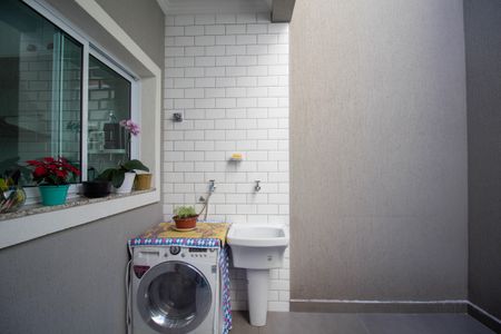 Casa à venda com 126m², 3 quartos e 2 vagasÁrea de Serviço