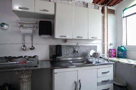 Casa para alugar com 99m², 2 quartos e 1 vagaCozinha