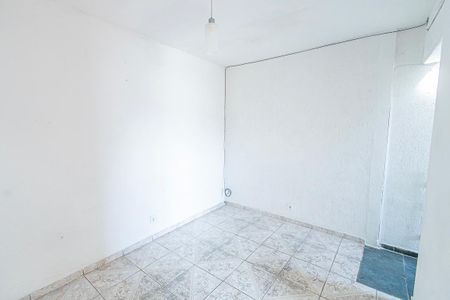 Sala de casa para alugar com 2 quartos, 99m² em Piratininga, Belo Horizonte