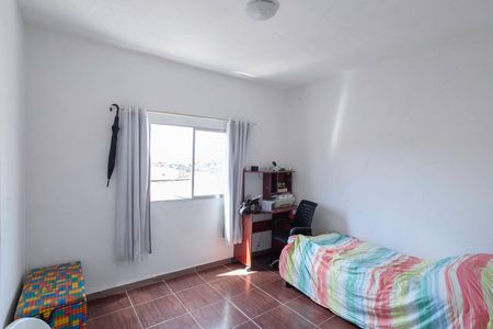 Quarto 1 de casa para alugar com 2 quartos, 99m² em Piratininga, Belo Horizonte