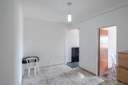 Sala de casa para alugar com 2 quartos, 99m² em Piratininga, Belo Horizonte
