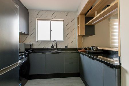 Apartamento à venda com 57m², 2 quartos e 1 vagaCozinha e Área de Serviço