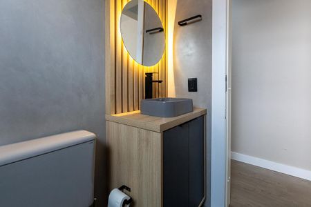 Apartamento à venda com 57m², 2 quartos e 1 vagaBanheiro Social