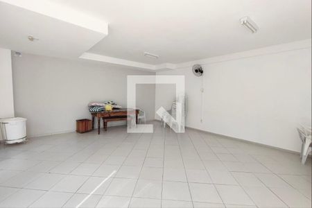 Apartamento à venda com 48m², 2 quartos e 1 vagaÁrea comum - Salão de festas