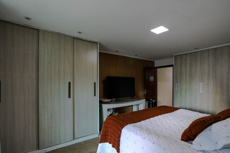 Casa para alugar com 4 quartos, 1200m² em Parque Morumbi, Mogi das Cruzes