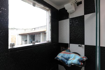 Casa para alugar com 1200m², 4 quartos e 2 vagasBanheiro