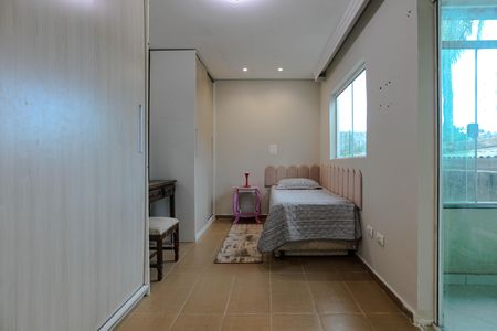 Casa para alugar com 1200m², 4 quartos e 2 vagasQuarto 2 - Suíte
