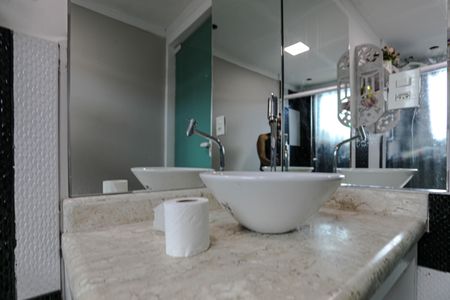 Casa para alugar com 1200m², 4 quartos e 2 vagasBanheiro